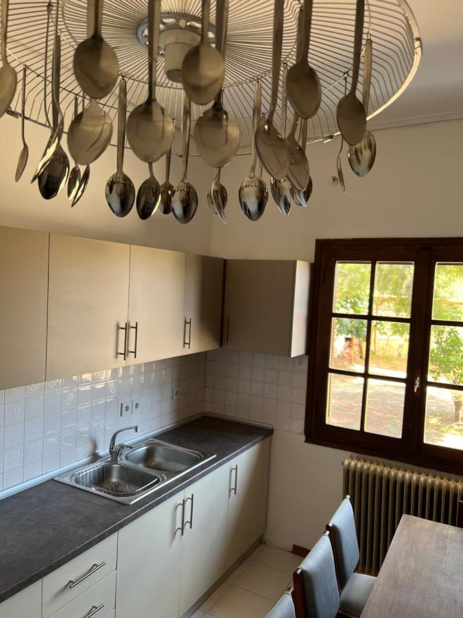 Kalloni Luxury Apartment Volos Exterior photo