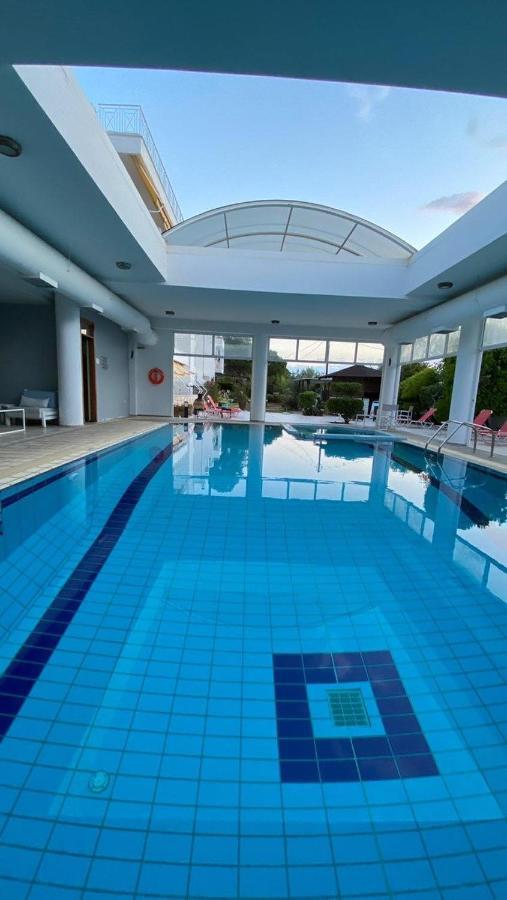 Kalloni Luxury Apartment Volos Exterior photo
